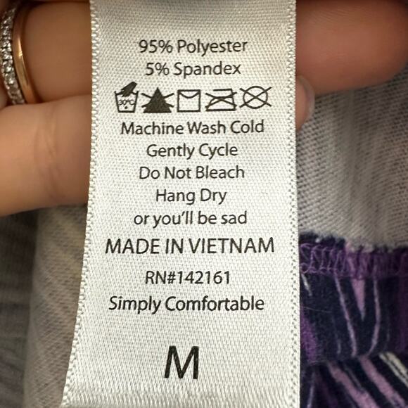 NWT LulaRoe Caroline Purple Chevron Open Cardigan Women's Size Medium Knit Flowy - Picture 5 of 7